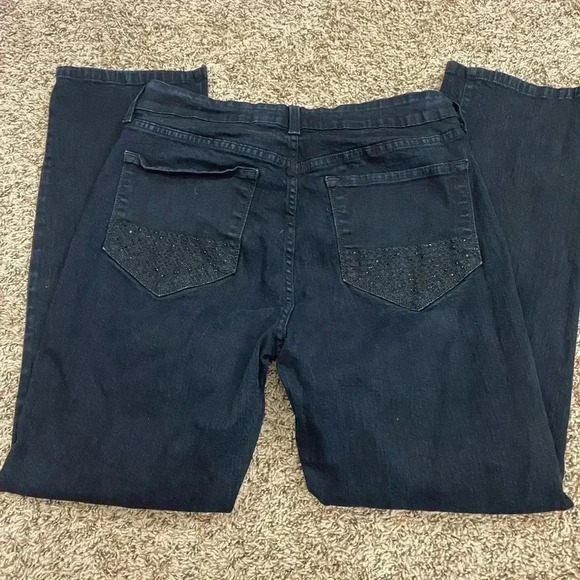 NYDJ BLACK JEANS WITH STRETCH. 12P - Picture 6 of 12